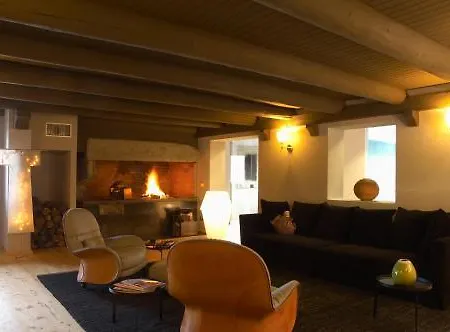 Village Szálloda 3*